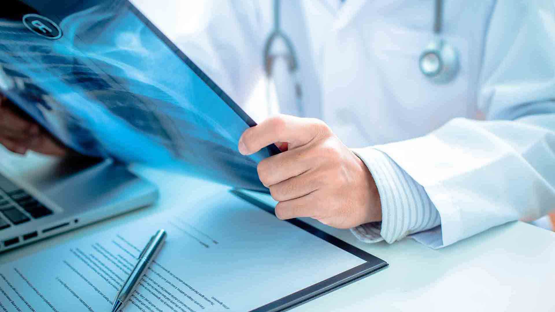 Formación Dr. De la Mora